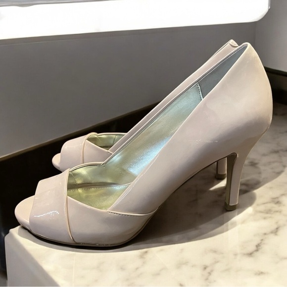 Alfani Cream Peep-Toe Heels Medium Height - Picture 1 of 5